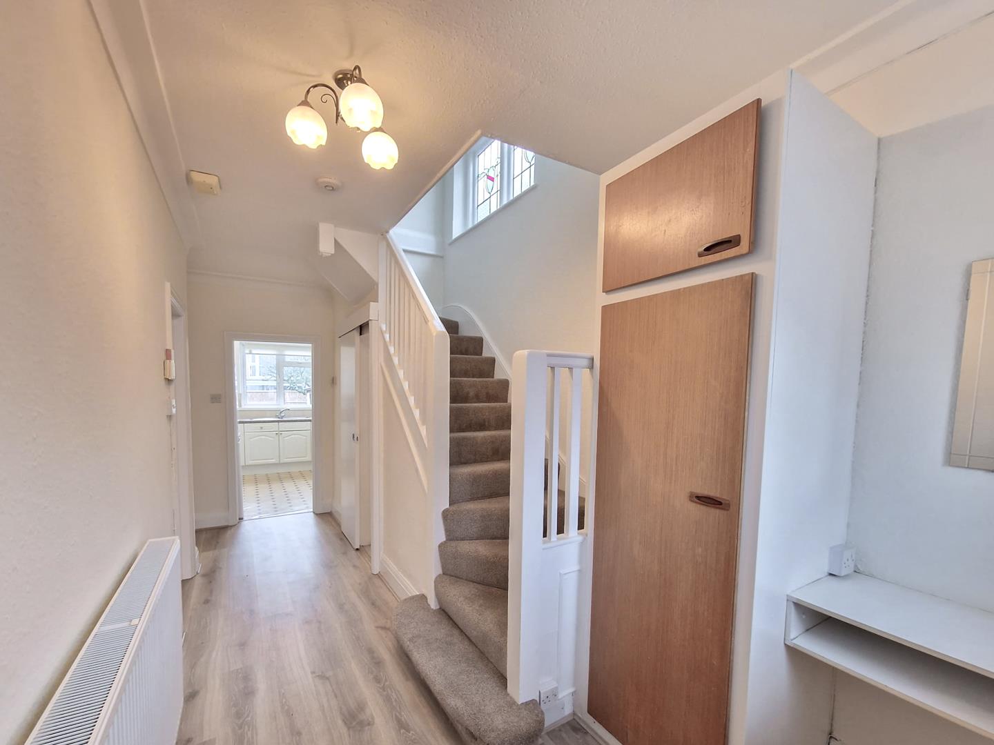 3 bed property in Gainsborough Gardens, London